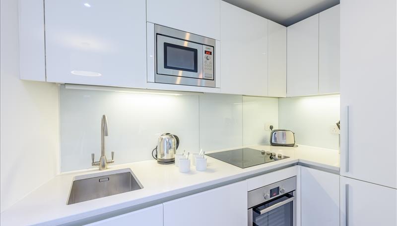 3 bed property in Merchant Square East, London